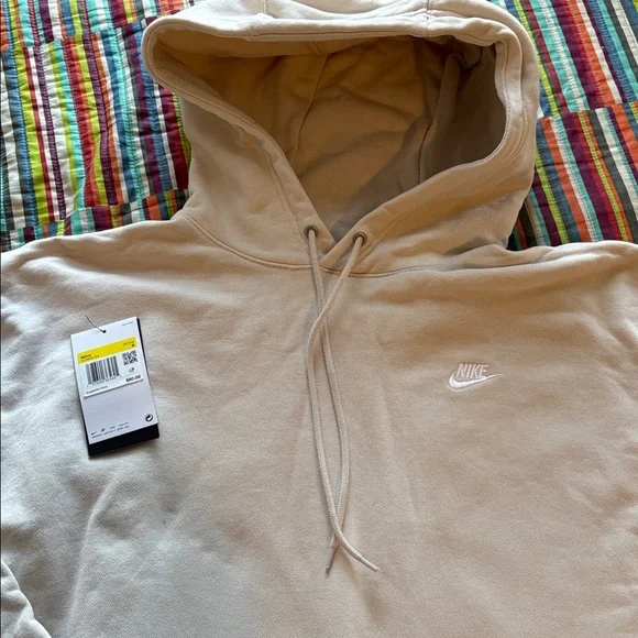 Nike Men's Hoodie in Soft Cream size small oversized will fit up to large nwot - Picture 2 of 12